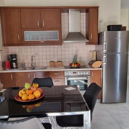 Bright & Modern Apt With View Iraklio Exterior foto